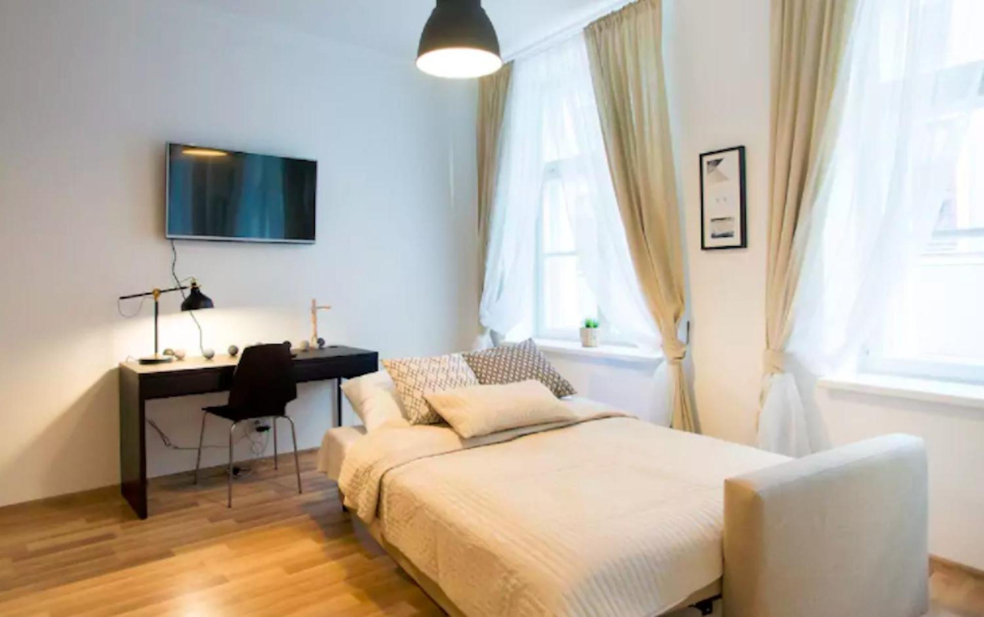 Warm And Cozy Old Town Appartement